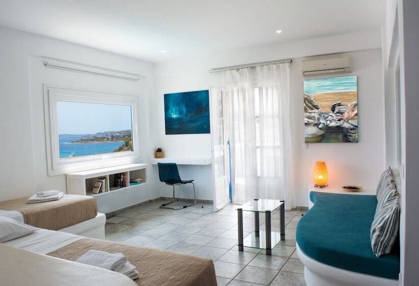 جناح مطلّ علي البحر, Aloni Hotel & Suites