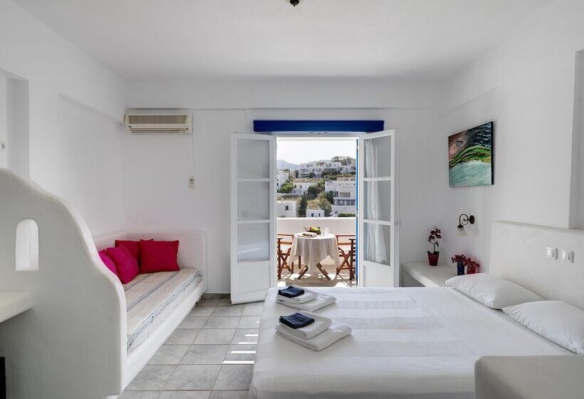 غرفة عائلية مطلّة علي البحر, Aloni Hotel & Suites