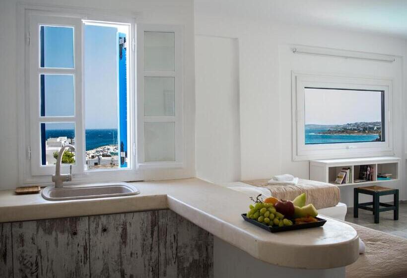 جناح مطلّ علي البحر, Aloni Hotel & Suites