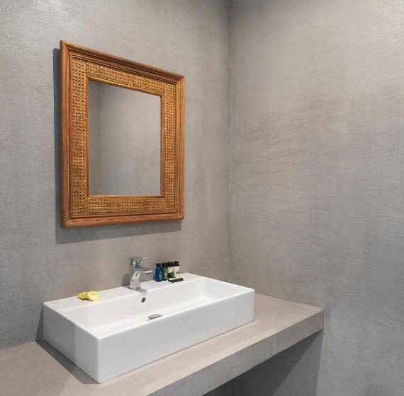 غرفة قياسية مطلّة علي البحر, Aloni Hotel & Suites