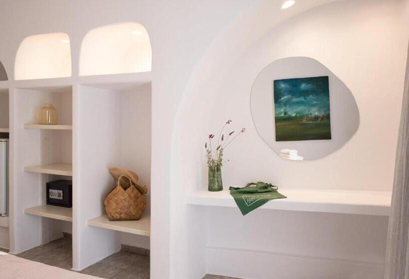 Люкс с Бассейном, Aloni Hotel & Suites