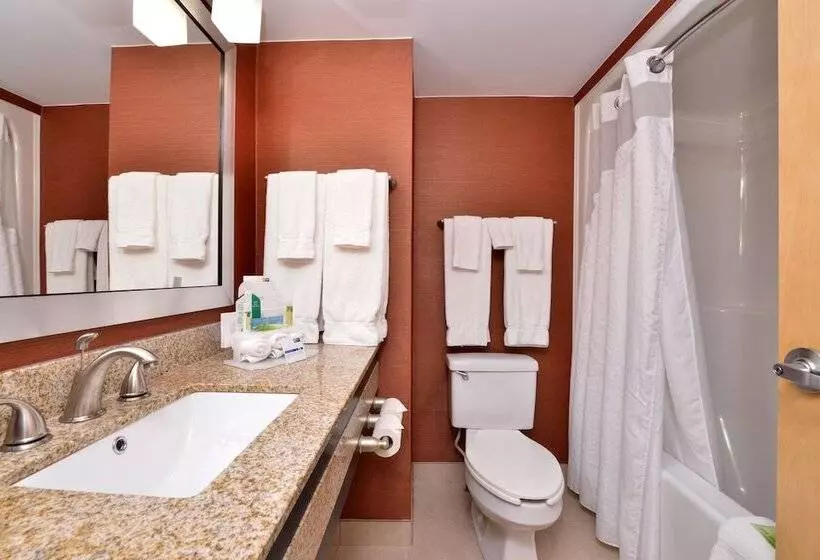 スイート, Holiday Inn Express & Suites   Ocean City, An Ihg