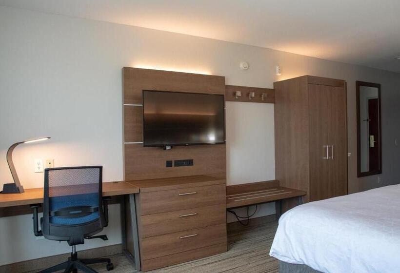스탠다드 룸 킹사이즈 침대, Holiday Inn Express Hotel And Suites Natchitoches, An Ihg