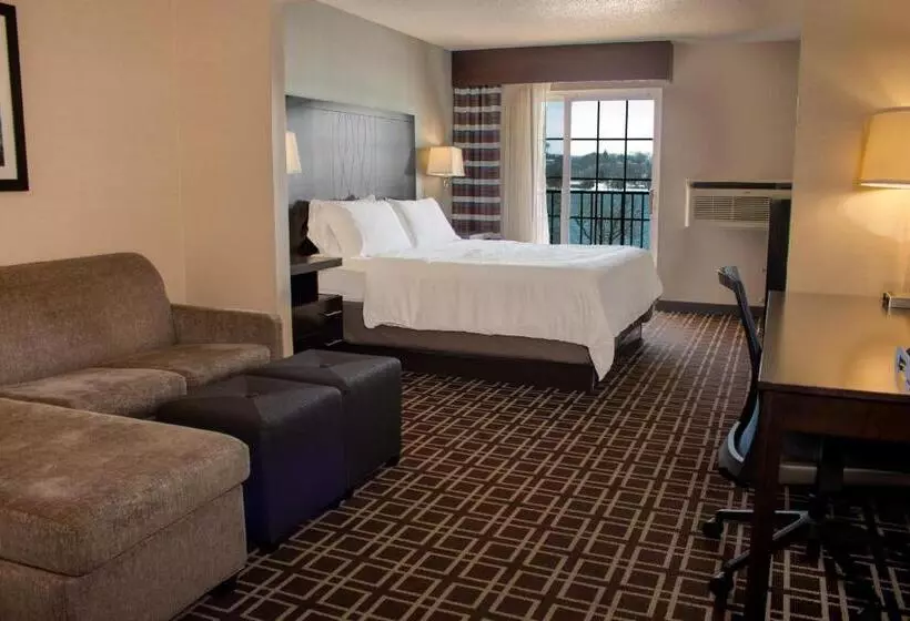 キングサイズベッドのエクゼクティブルーム, Holiday Inn Express Le Claire Riverfront Davenport, An Ihg