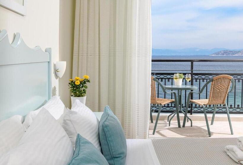 غرفة قياسية مطلّة علي البحر, Timoleon