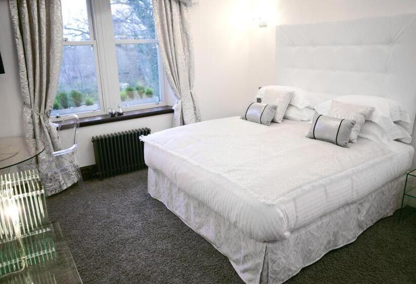 자쿠지 스위트, Windermere Suites