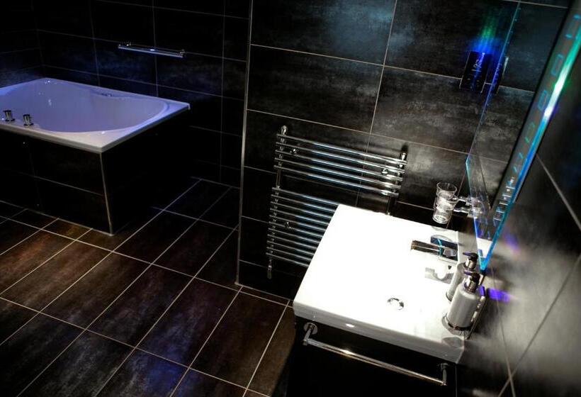 스위트 킹사이즈 침대, Windermere Suites