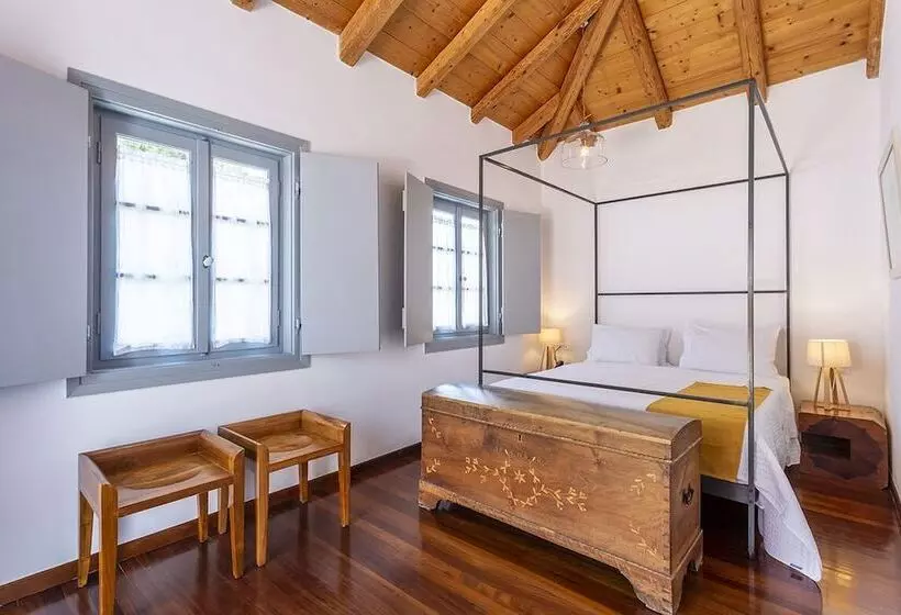 スーペリアールーム, Orloff Resort
