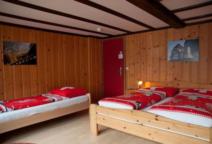 Трехместный Номер Стандарт Совместная Ванная, Valley Hostel