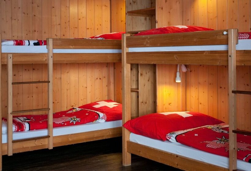 Номер Стандарт Четырехместный Совместный Санузел, Valley Hostel
