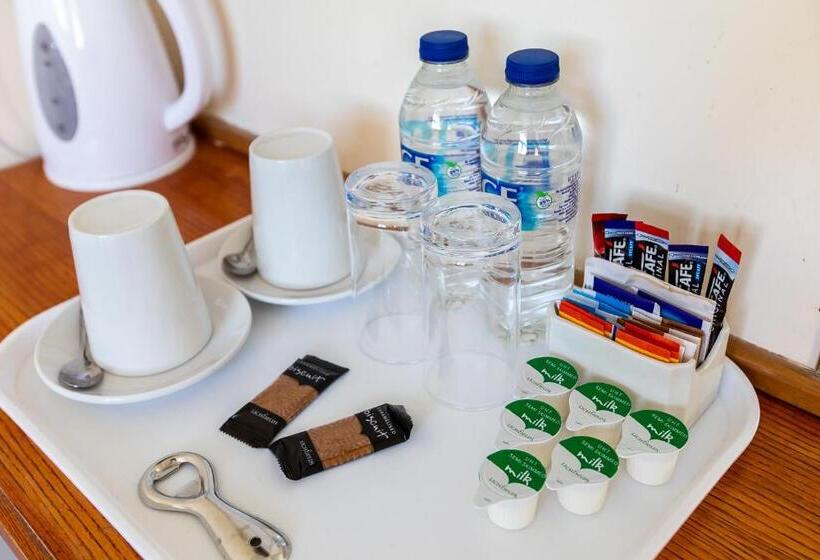 스탠다드 룸, Blue Boar Inn