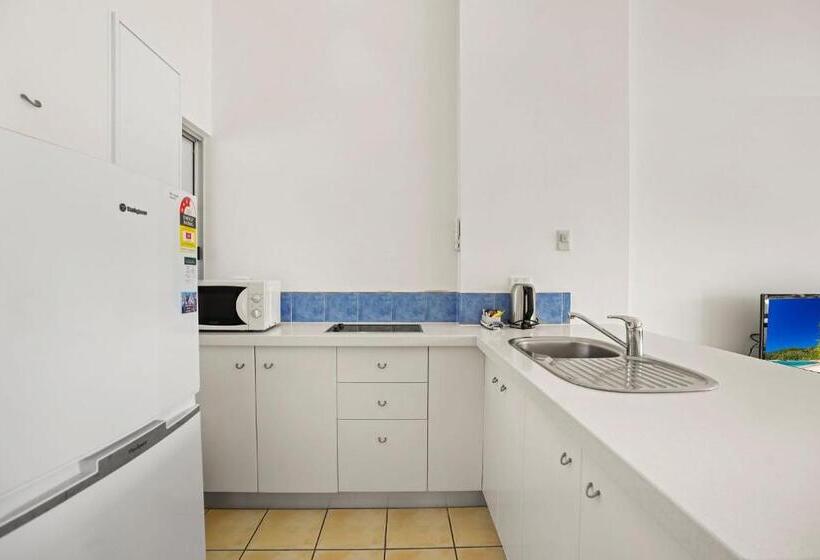 Апартаменты Superior 1 Спальня, Noosa Parade Holiday Inn