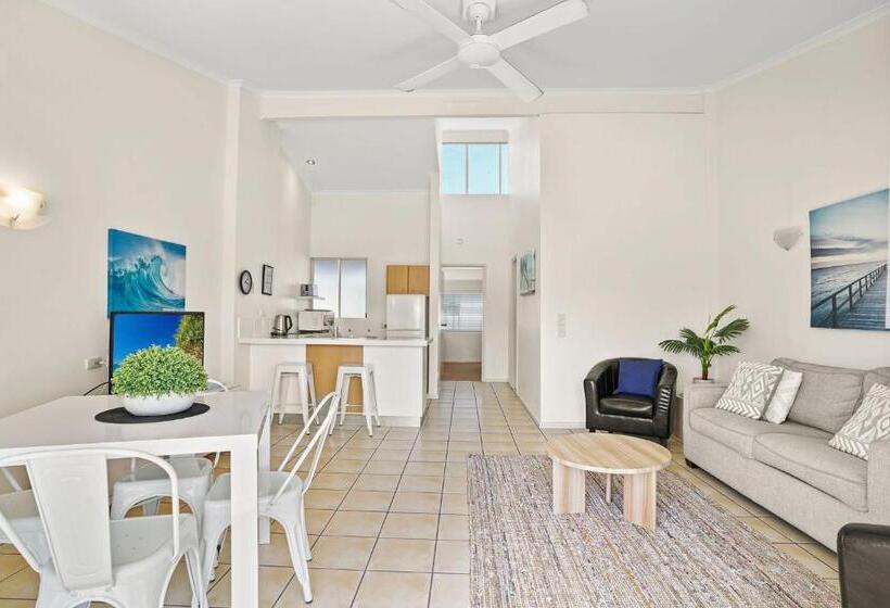 Апартаменты Economy 1 Спальня, Noosa Parade Holiday Inn