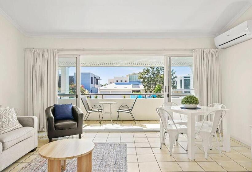 Апартаменты Economy 1 Спальня, Noosa Parade Holiday Inn