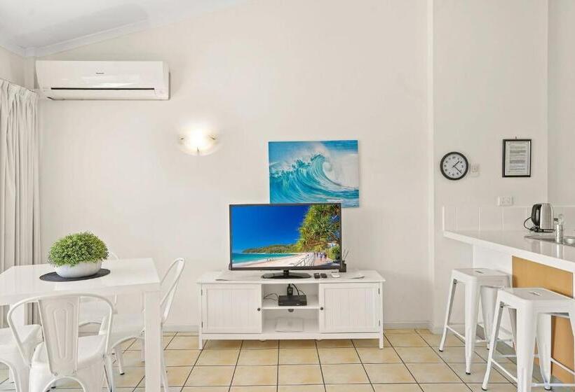 Апартаменты Economy 1 Спальня, Noosa Parade Holiday Inn