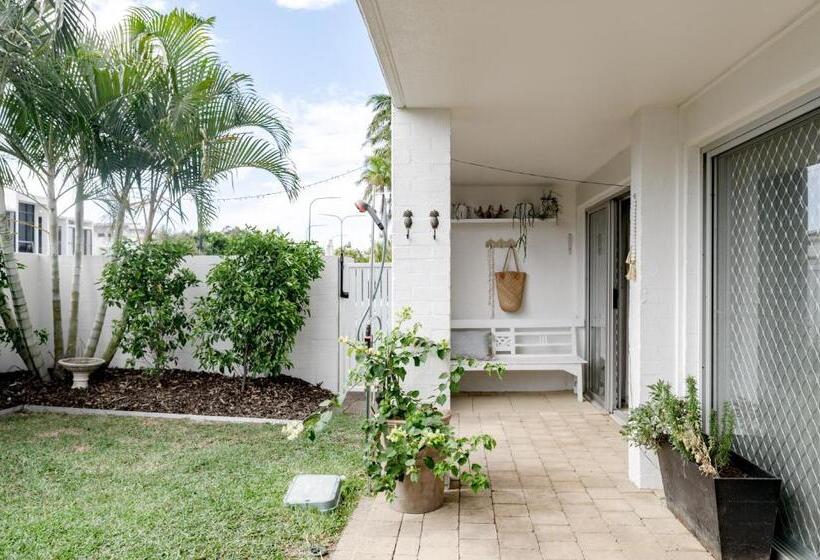 Люкс, Noosa Parade Holiday Inn