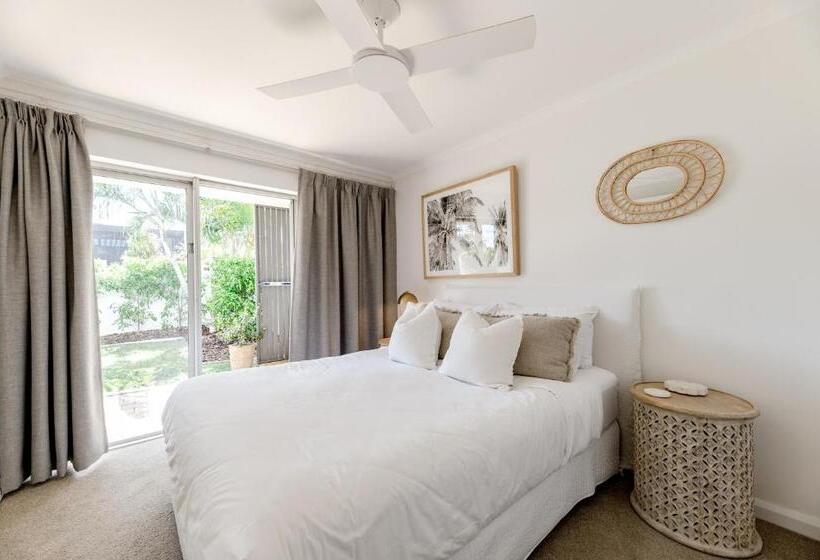 Люкс, Noosa Parade Holiday Inn