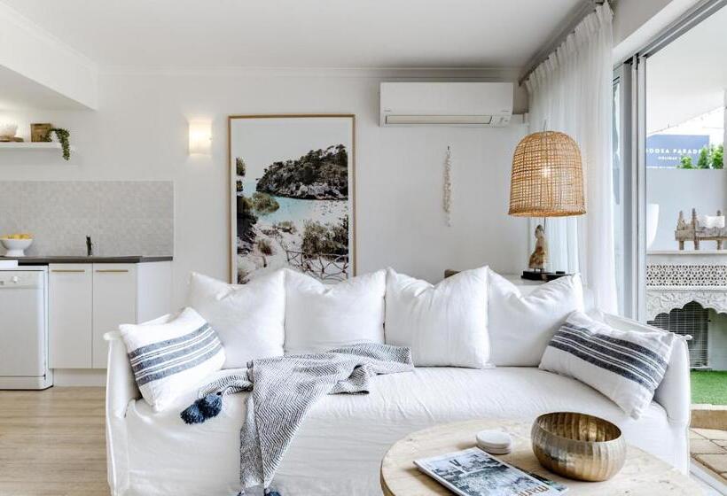 Люкс, Noosa Parade Holiday Inn