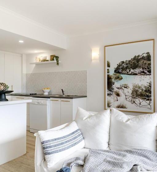 스위트, Noosa Parade Holiday Inn