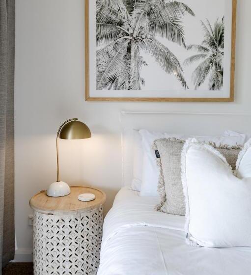 Люкс, Noosa Parade Holiday Inn