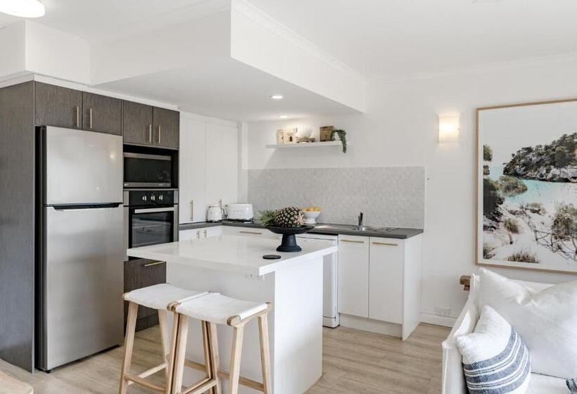 Люкс, Noosa Parade Holiday Inn