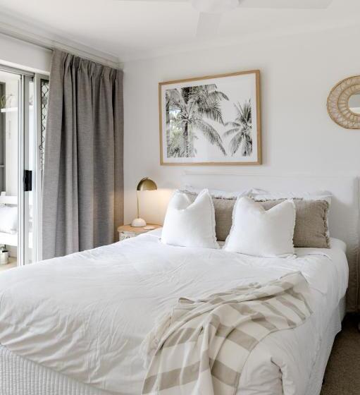 Люкс, Noosa Parade Holiday Inn