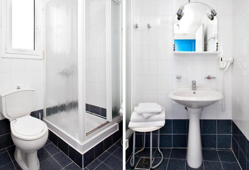 스탠다드 스튜디오, Daphne S Club Hotel Apartments