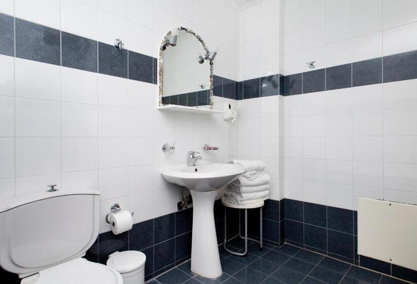 Appartement met 2 Slaapkamers, Daphne S Club Hotel Apartments