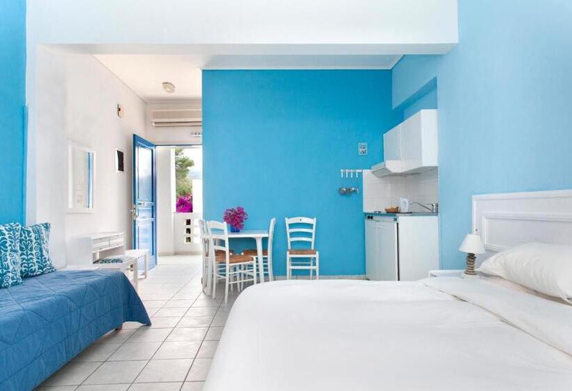 스탠다드 스튜디오, Daphne S Club Hotel Apartments