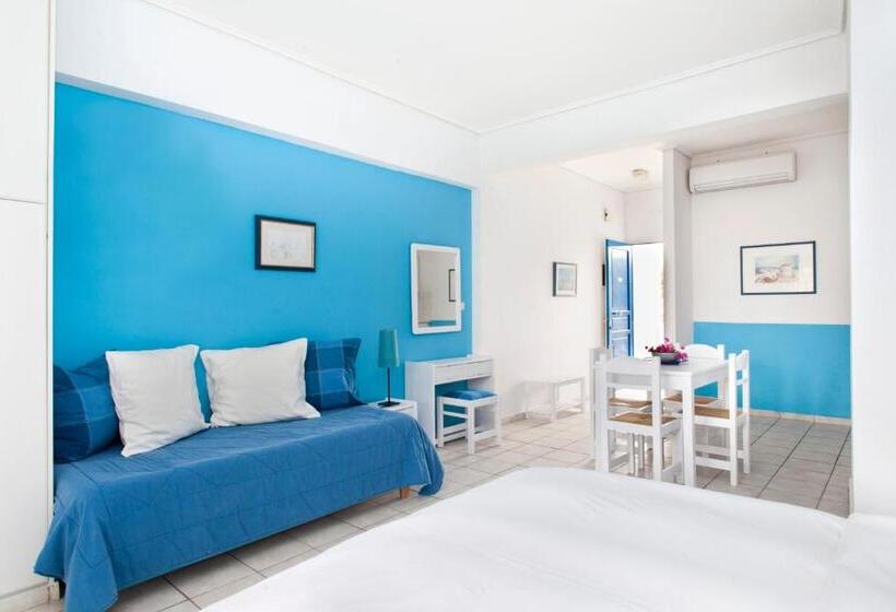 스탠다드 스튜디오, Daphne S Club Hotel Apartments