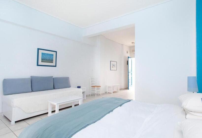 스탠다드 스튜디오, Daphne S Club Hotel Apartments