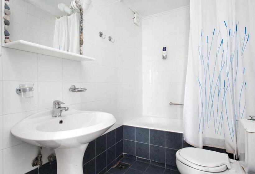 침실 2개 스위트, Daphne S Club Hotel Apartments