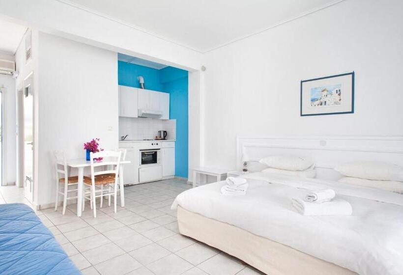 스탠다드 스튜디오, Daphne S Club Hotel Apartments