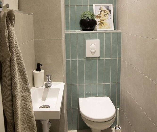 带1个卧室的舒适公寓, Friends Hostel & Apartments