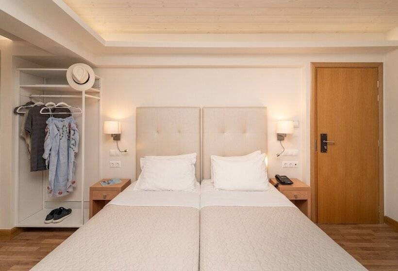 חדר אקונומי, Karalis City