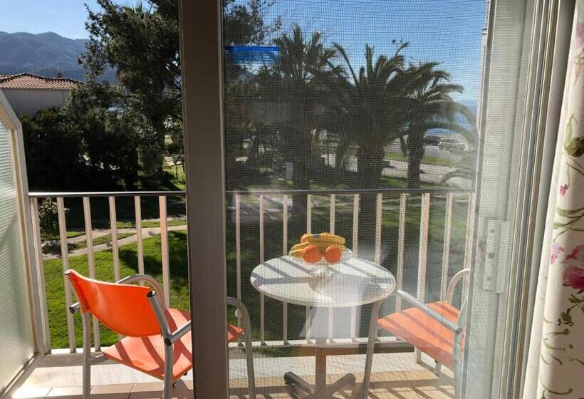 חדר סטנדרט נוף לגינה, Laios