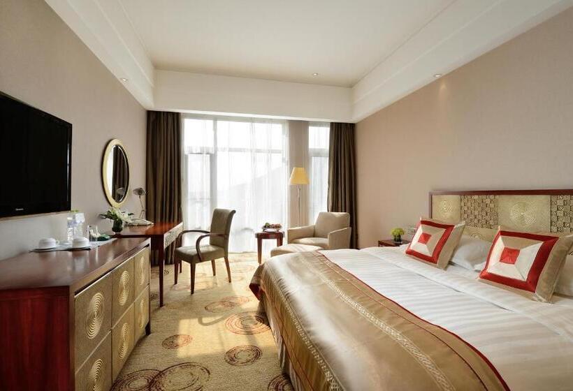 اتاق استاندارد با تخت بزرگ, Ramada Plaza Taian