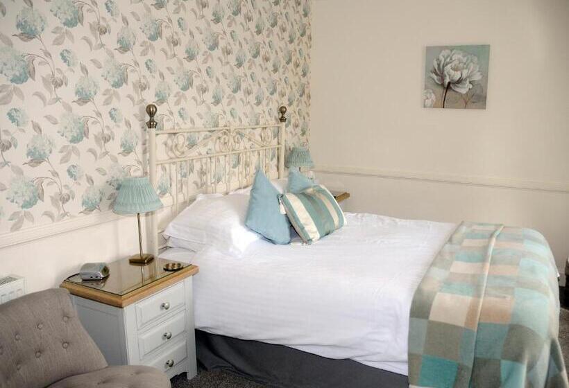 غرفة ديلوكس سرير كينج, Douglas House