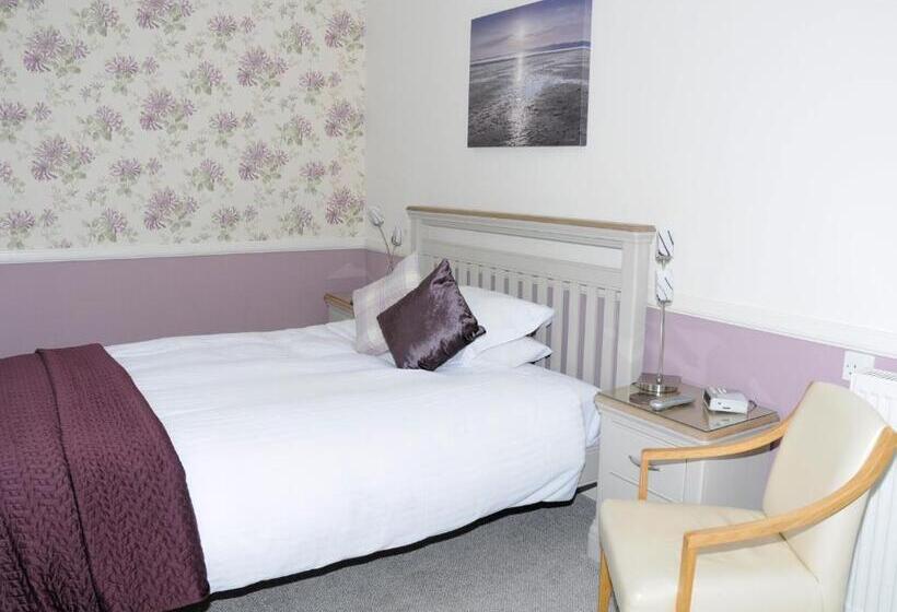 غرفة ديلوكس سرير كينج, Douglas House