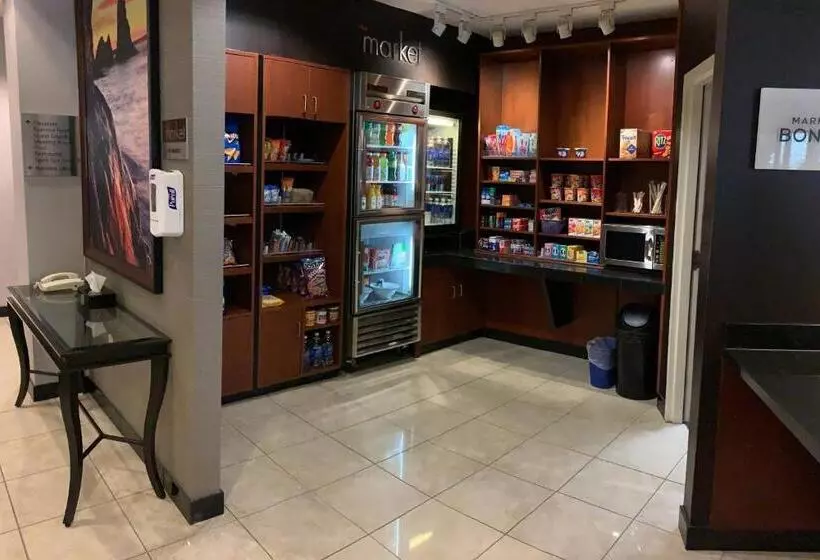 اتاق استاندارد, Courtyard By Marriott Halifax Downtown