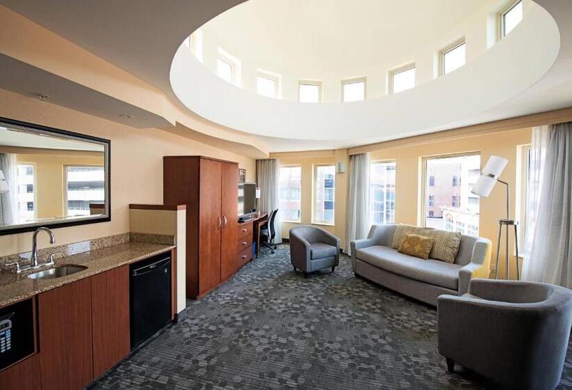 스위트 도시 전망, Courtyard By Marriott Halifax Downtown