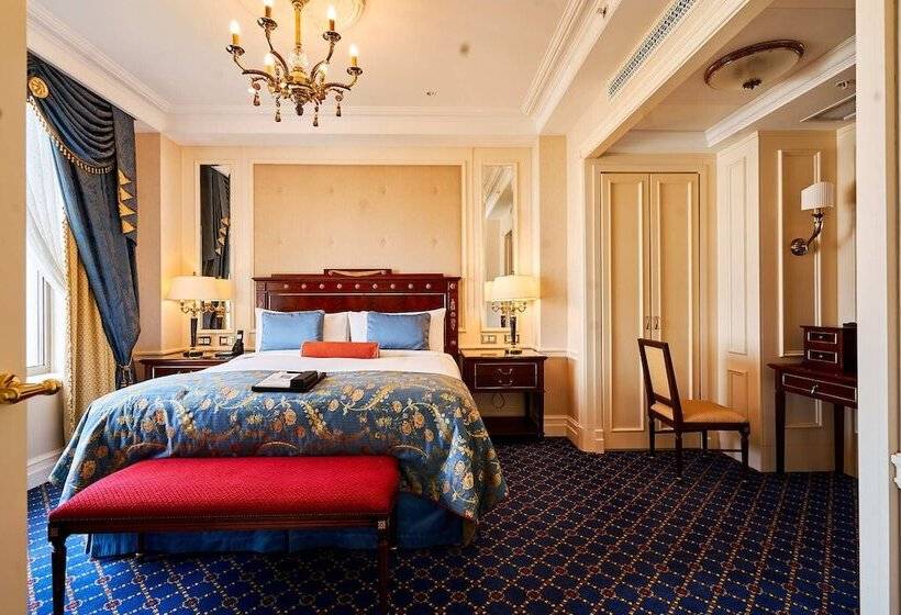 سوییت جونیور, Fairmont Grand Hotel Kyiv