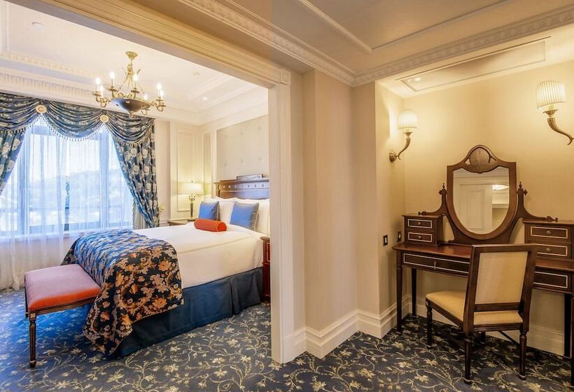 سوییت جونیور, Fairmont Grand Hotel Kyiv