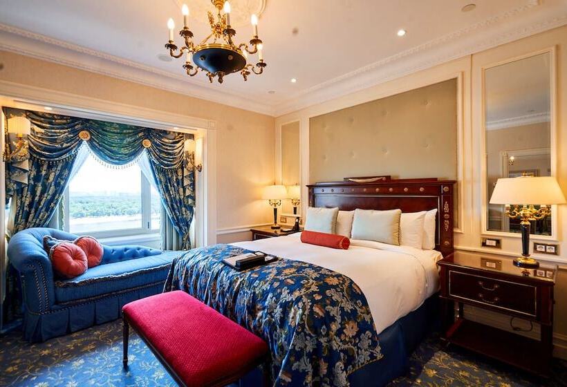 سوییت, Fairmont Grand Hotel Kyiv