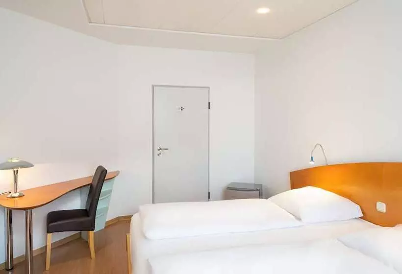 Standard-huone, Mainstreet