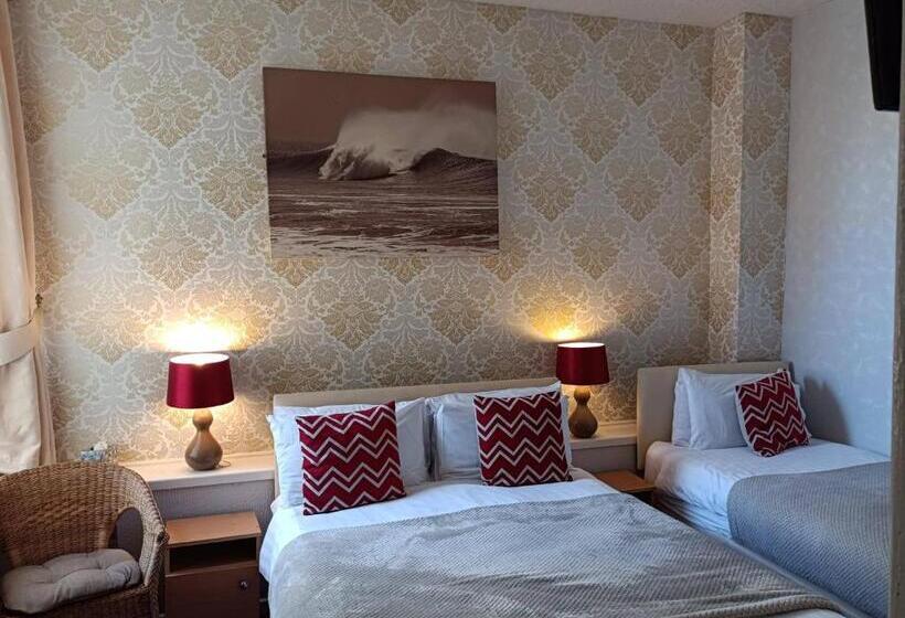 Habitació Triple Estàndard, Stafford House