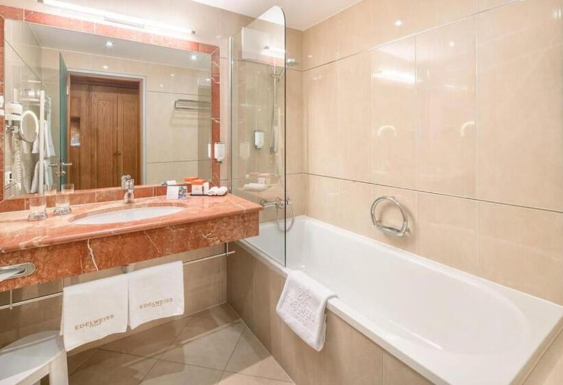 디럭스 룸, Edelweiss Berchtesgaden Superior