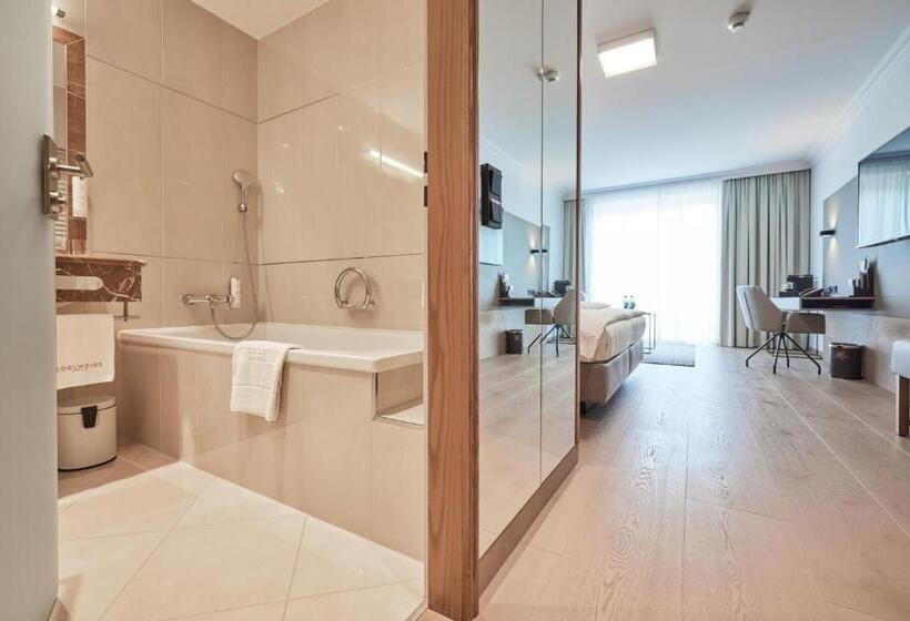 주니어 스위트, Edelweiss Berchtesgaden Superior