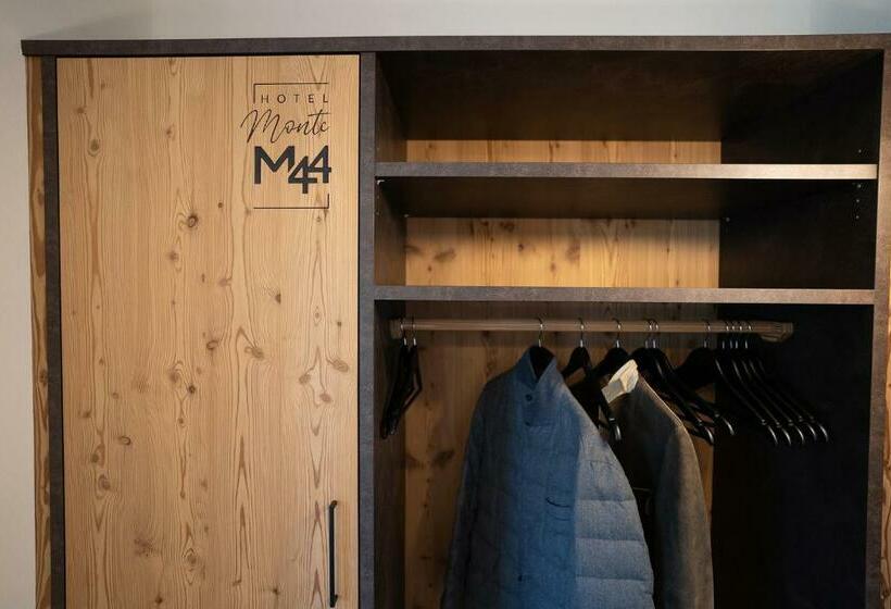 スタンダードルーム, Monte44