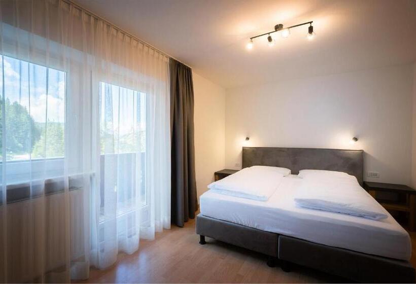 スタンダードスタジオ, Monte44